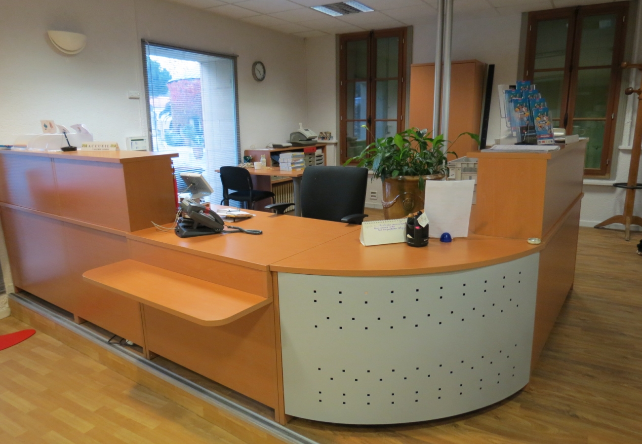 Vente mobilier de bureau au CREPS à Montpellier 34
