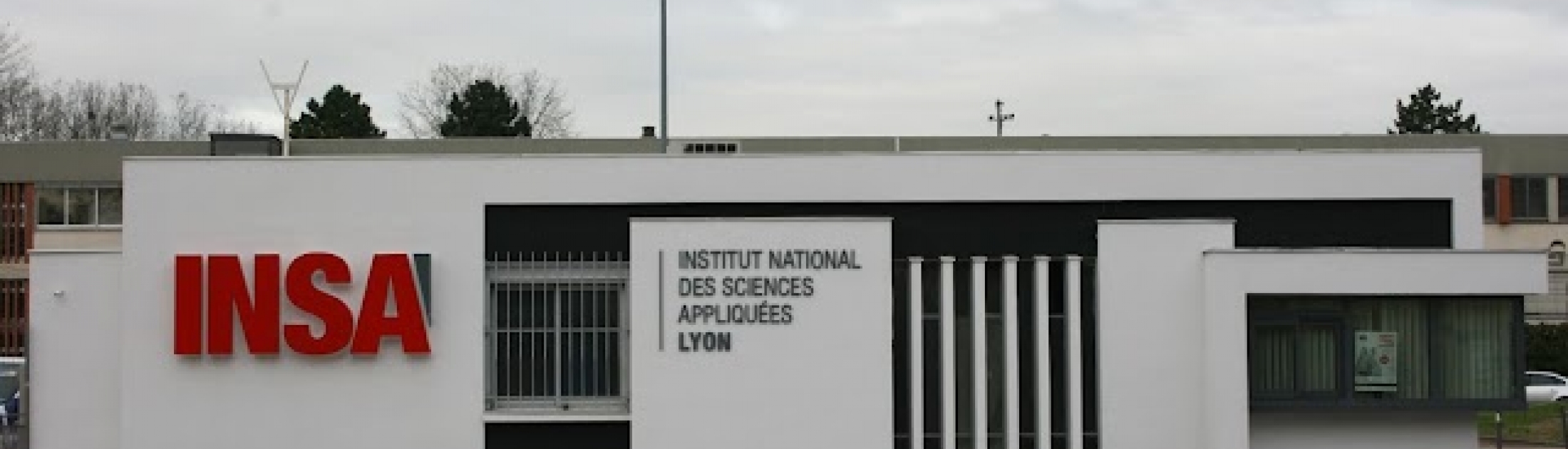 Installation d'une classe amphithéâtre à l'INSA à Lyon 69