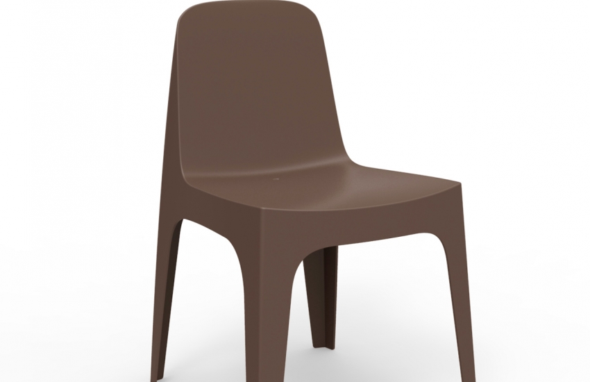 Chaise Solid en polyéthylène