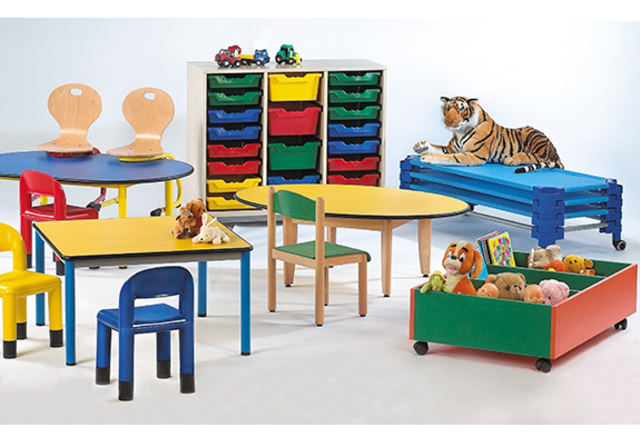 Mobilier maternelle petite enfance tables chaises rangements